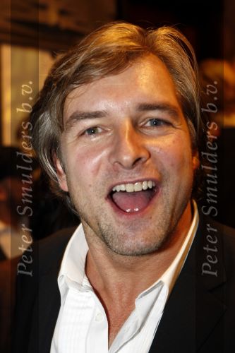 Amsterdam 16 november 2009
Premiere komt een vrouw bij de dochter in Tuschinski. Victor Reinier
Peter Smulders bv