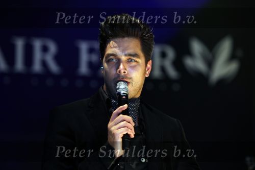 Amsterdam 10 december 2009
VIP avond van de miljonair fair in de RAI. Waylon
Peter Smulders bv