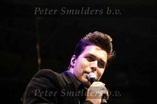 Amsterdam 10 december 2009
VIP avond van de miljonair fair in de RAI. Waylon
Peter Smulders bv
