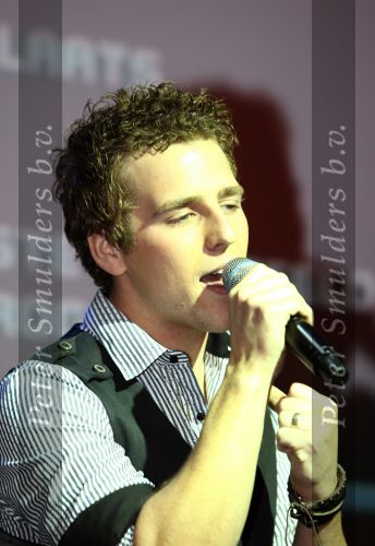 Amsterdam, 17 November 2009
Presentatie Escape van Finalisten Popstras 2009
Wesley Popstars 2009 
Peter Smulders BV