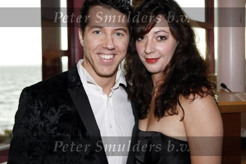 Hoorn 15 november 2009
Premiere Chicago in de schouwburg van Hoorn. William Spaaij  met een vriendin
Peter Smulders bv