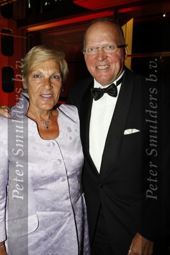 Amsterdam 21 november 2009
Gala van JFK waar de nederlander van het jaar gekozen wordt in de passenger terminal. Willy en Antoinette v d Kerkhof
Peter Smulders bv