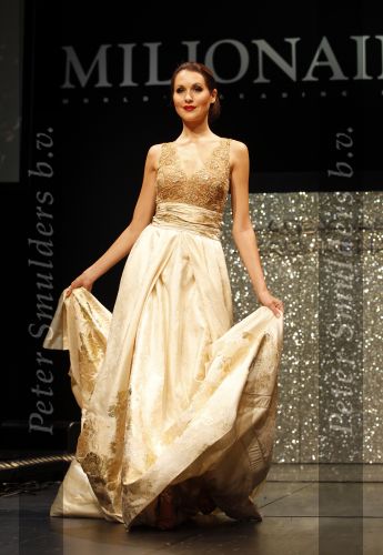 Amsterdam 11 december 2010
Modeshow Addy v d Krommenacker op de miljonair fair.
Peter Smulders bv