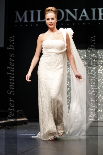 Amsterdam 11 december 2010
Modeshow Addy v d Krommenacker op de miljonair fair.
Peter Smulders bv