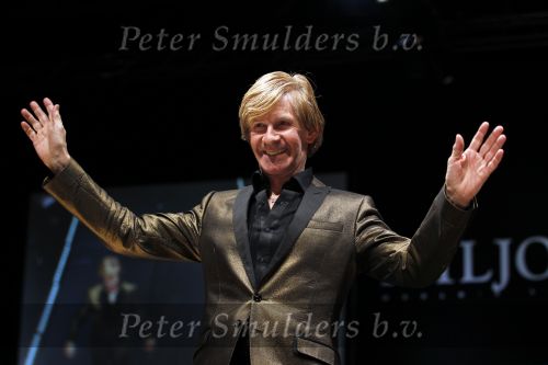Amsterdam 11 december 2010
Modeshow Addy v d Krommenacker op de miljonair fair.
Peter Smulders bv