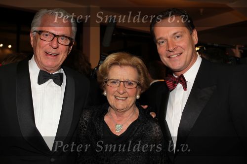 Tilburg, 9 December 2010
Premiere TOON
Albert Verlinde met zijn ouders
Foto Peter Smulders BV