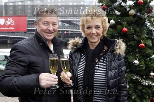 Amsterdam 18 november 2010
Doop rondvaartboot van jan Keizer en Annie Schilders bij Lovers.
Peter Smulders bv