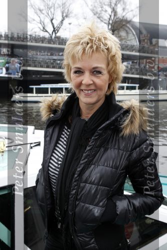 Amsterdam 18 november 2010
Doop rondvaartboot van jan Keizer en Annie Schilders bij Lovers.
Peter Smulders bv
