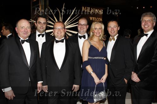 Amsterdam 9 december 2010
Miljonair fair in de RAI. Brooke Shields opent de fair samen met Yves Gijraths. Arnoud Zuidendorp met relaties
Peter Smulders bv