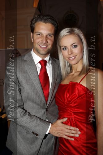 Amsterdam 18 november 2010
Presentatie van de beau monde awards  in het Amstel hotel. 
Bas Muijs met vriendin Sabine Vas Nunes