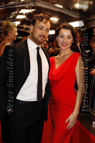 Amsterdam 15 november 2010
Premiere van de Eetclub in tuschinski. Birgit Schuurman met man Arne Toonen
Peter Smulders bv