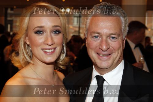Amsterdam 28 november 2010
Opening nieuwe de la Mar theater en premiere van le cage aux falles. Bram en Nathan Moszkovicz met vriendin Eva Jinek
Peter Smulders bv