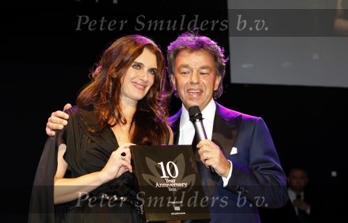 Amsterdam 9 december 2010
Miljonair fair in de RAI. Brooke Shields opent de fair samen met Yves Gijraths. Brooke Shields
Peter Smulders bv