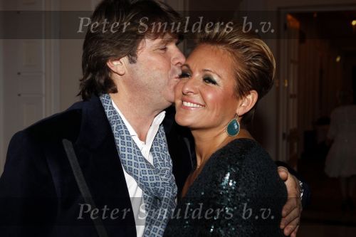 Amsterdam 18 november 2010
Presentatie van de beau monde awards  in het Amstel hotel. Caroline Tensen met vriend Peter Gallas en dochter Lotte met vriend
Peter Smulders