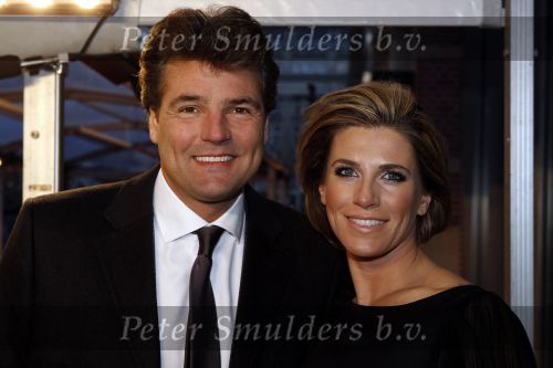 Amsterdam 28 november 2010
Opening Nieuwe de la Mar theater en premiere Le cage aux folles. Reinout Oerlemans met zijn vrouw Danielle Overgaag
Peter Smulders bv