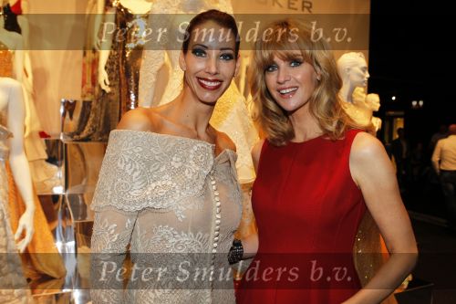 Amsterdam 11 december 2010
Modeshow Addy v d Krommenacker op de miljonair fair. Daphne Deckers en Marc van Farouk Systems
Peter Smulders bv