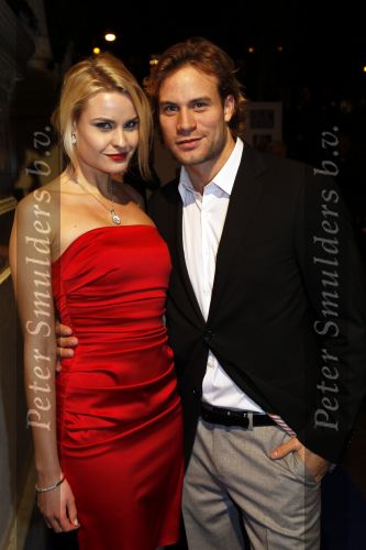 Amsterdam 18 november 2010
Presentatie van de beau monde awards  in het Amstel hotel. Dirk Taat met vriendin
Peter Smulders