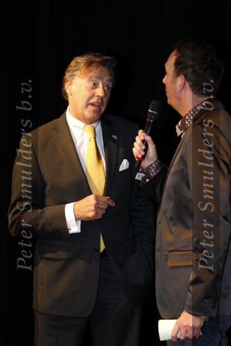 Amsterdam 8 november 2010
Opening Ronald Mac Donald sport center door Prinses Marilene en Marco v Basten . Ed Nijpels is ook aanwezig. Jochem v gelder
Peter Smulders bv