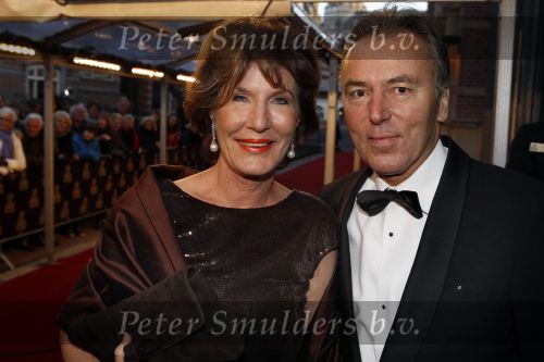 Amsterdam 28 november 2010
Opening Nieuwe de la Mar theater en premiere Le cage aux folles. Elco Brinkman met zijn vrouw Janneke
Peter Smulders bv
