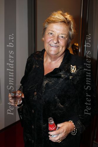 Amsterdam 6 december 2010
Premiere Simone Kleinsma in het nieuwe de la mar theater. Erica Terpstra 
Peter Smulders bv