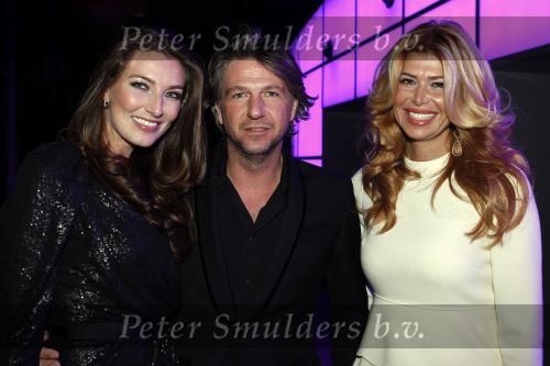 Amsterdam 20 november 2010
Uitreiking JFK award in de passengers terminal. estelle Gullit met Jos v Raak en een vriendin
Peter Smulders bv