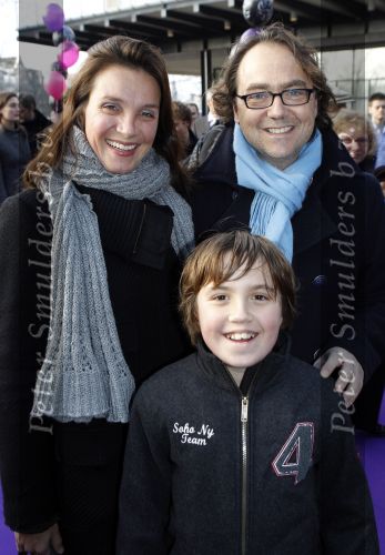Amsterdam 21 november 2010
Premiere het Geheim in het muziektheater. Fred Boot met vrouw en zoon
Peter Smulders bv