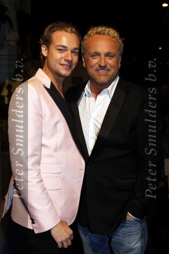 Amsterdam 18 november 2010
Presentatie van de beau monde awards  in het Amstel hotel. Gordon met vriend
Peter Smulders