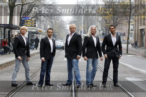 Amsterdam 18 november 2010
Presentatie groep Gordon Los Angeles bij spa 
Peter Smulders bv