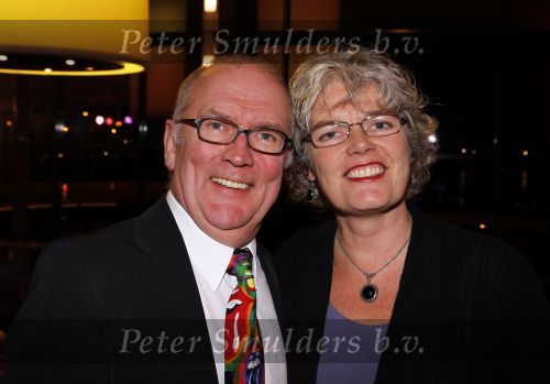 Zaandam 22 november 2010
Premiere musical Volendam in zaantheater. Harry Slinger met vrouw
Peter Smulders bv
