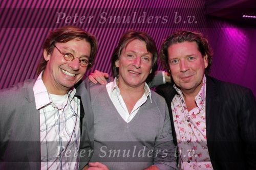Hilversum 7 december 2010
Uitreiking Radio bitches awards. Henkjan Smits met Erik de Zwart
Peter Smulders bv