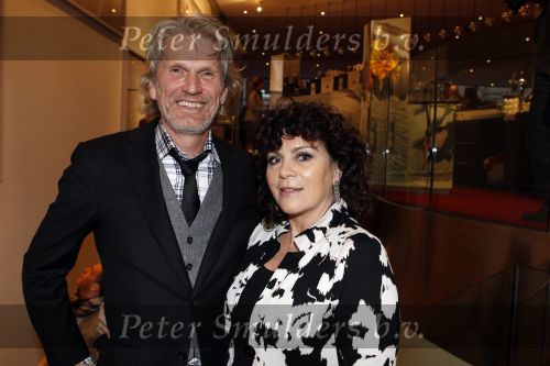 Amsterdam 15 november 2010
Presentatie boek nieuwe de la mar theater. Henriette Tol met partner Rob Snoek
Peter Smulders bv