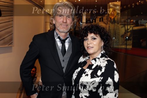 Amsterdam 15 november 2010
Presentatie boek nieuwe de la mar theater. Henriette Tol met partner Rob Snoek
Peter Smulders bv