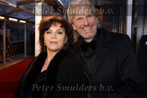 Amsterdam 28 november 2010
Opening Nieuwe de la Mar theater en premiere Le cage aux folles. Henriette Tol met man
Peter Smulders bv