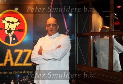 Amsterdam, 21 November 2010
Spiegeltent Palazzo. Hermand den blijker kookt met zijn staf voorBN-ers en genodigden.
Herman den Blijker
Foto Peter Smulders BV