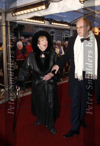 Amsterdam 28 november 2010
Opening Nieuwe de la Mar theater en premiere Le cage aux folles. Hetty Blok
Peter Smulders bv