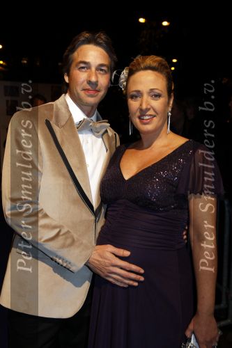 Amsterdam 18 november 2010
Presentatie van de beau monde awards  in het Amstel hotel. Isabelle Brinkman zwanger met vriend
Peter Smulders