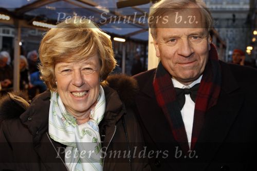 Amsterdam 28 november 2010
Opening Nieuwe de la Mar theater en premiere Le cage aux folles. Jaap de Hoop Scheffer met vrouw
Peter Smulders bv