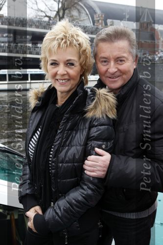 Amsterdam 18 november 2010
Doop rondvaartboot van jan Keizer en Annie Schilders bij Lovers.
Peter Smulders bv