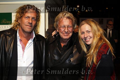 Amsterdam 18 november 2010
Presentatie van de beau monde awards  in het Amstel hotel. jan des Bouvrie met zoon Jean Marc en dochter Bo
Peter Smulders