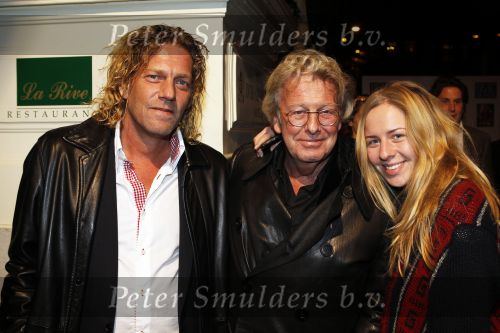 Amsterdam 18 november 2010
Presentatie van de beau monde awards  in het Amstel hotel. jan des Bouvrie met zoon Jean Marc en dochter Bo
Peter Smulders