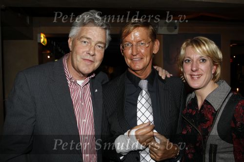 Amsterdam 30 november 2010
Feestje in italiaans restaurant. Jan v d Bosch met hand in verband
Peter Smulders bv