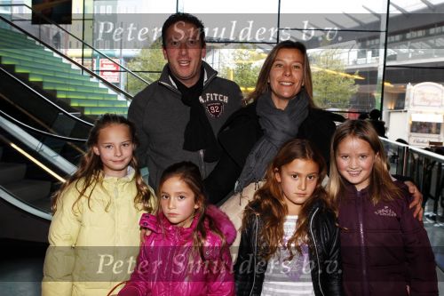 Amsterdam 27 november 2010
premiere bij pathe arena. jasper de Rooy met gezin
Peter Smulders bv