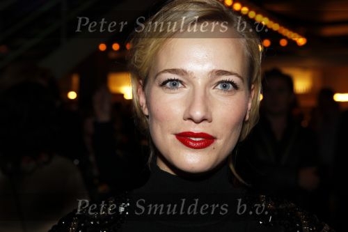 Amsterdam 29 november 2010
Premiere showbizzbaby in de meervaart. de Hoofdrollen worden gespeeld door jennifer hoffman Egbert jan Weeber Hylke v Sprundel en Judith v d Berg
Peter Smulders bv