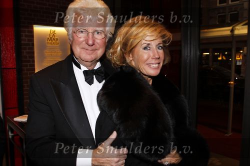 Amsterdam 28 november 2010
Opening nieuwe de la Mar theater en premiere van le cage aux falles. Joke Bruijs en Gerard Cox
Peter Smulders bv