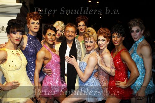 Amsterdam 18 november 2010
Presentatie van de beau monde awards  in het Amstel hotel. Jon v Eerd met cast Le cage aux folles
Peter Smulders