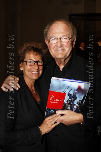 Amsterdam 8 november 2010
Presentatie van het musical boek in het stedelijk museum. Joop en Janine v d Ende
Peter Smulders bv
