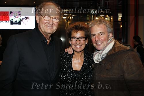 Amsterdam 15 november 2010
Presentatie boek nieuwe de la mar theater. Joop en Janine v d Ende en Huub Stapel
Peter Smulders bv