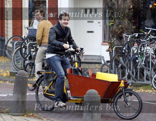 Amsterdam 22 november 2010
Kluun op zijn bakfiets
Peter Smulders bv