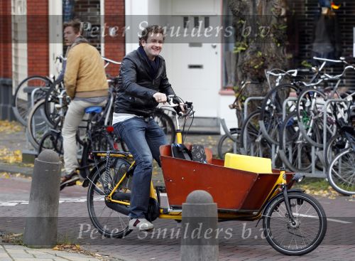 Amsterdam 22 november 2010
Kluun op zijn bakfiets
Peter Smulders bv