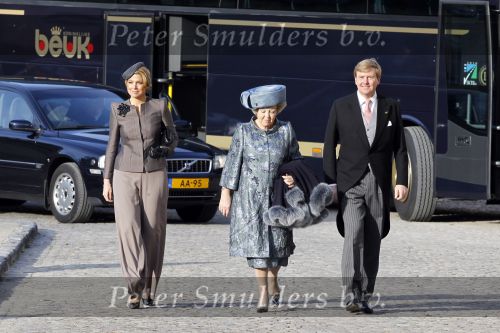 Brussel 20 november 2010
Trouwen Prins Carlos en Annemarie v Weezel in Brussel. Maxima Met Koningin Beatrix en Prins Willem Alexander
Peter Smulders bv